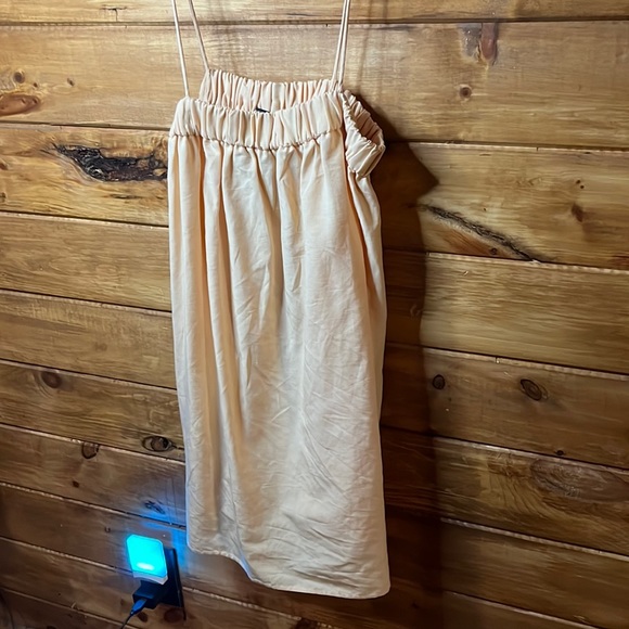 Zara linen dress - Picture 2 of 4